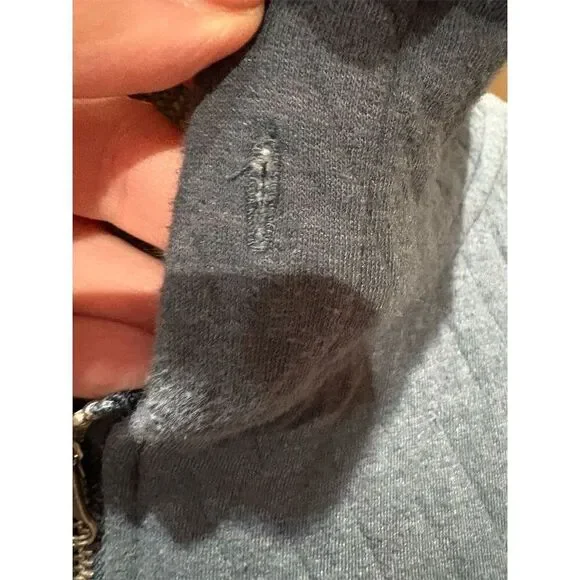 Great Northwest Women's Quilted Blue Hoodie Jacket Size L - Picture 5 of 10